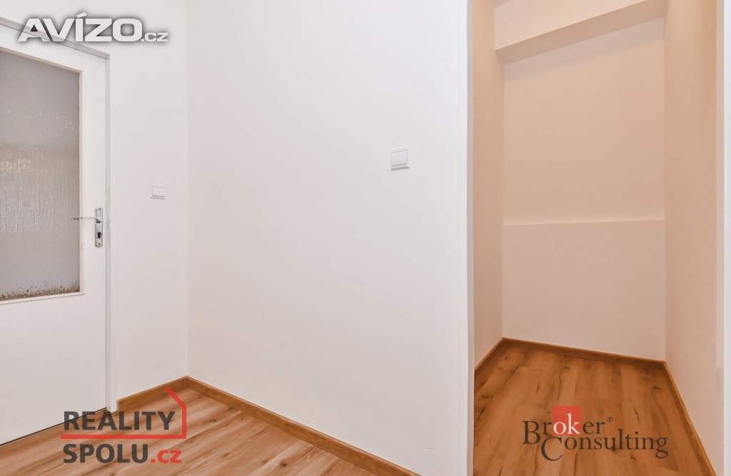 Foto inzerátu Pronájem bytu 1+kk 53 m², Praha