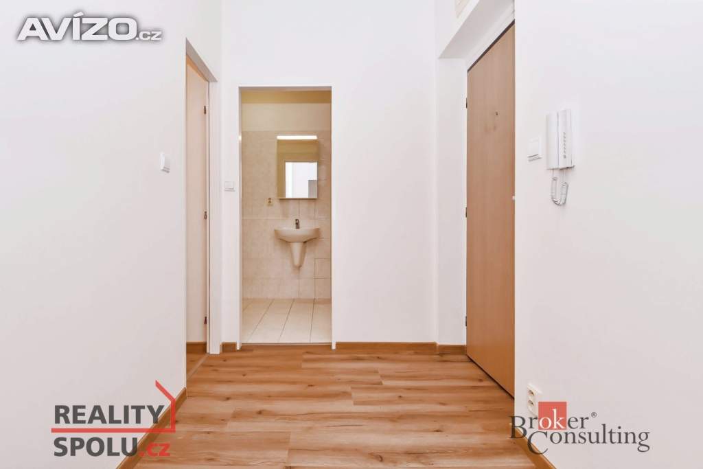 Foto inzerátu Pronájem bytu 1+kk 53 m², Praha