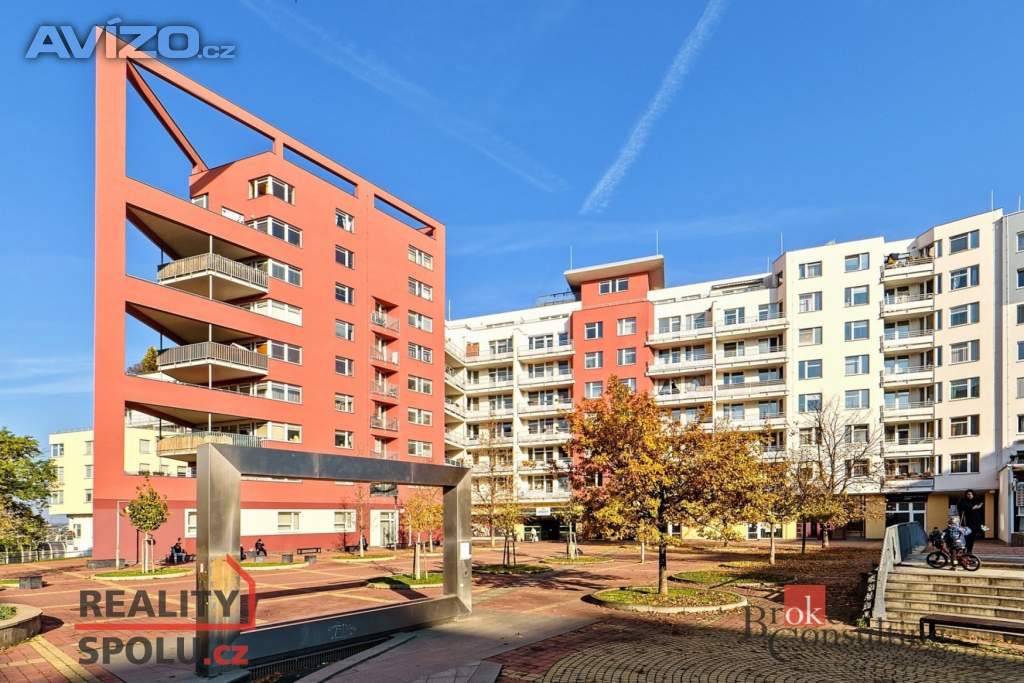 Foto inzerátu Pronájem bytu 1+kk 53 m², Praha