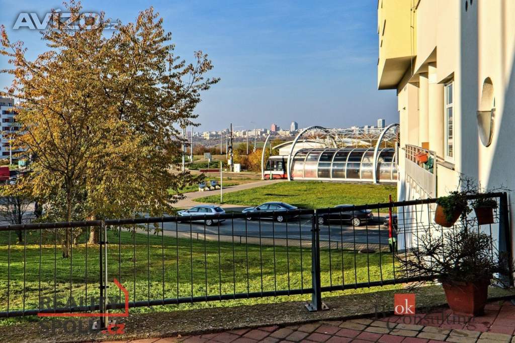 Foto inzerátu Pronájem bytu 1+kk 53 m², Praha