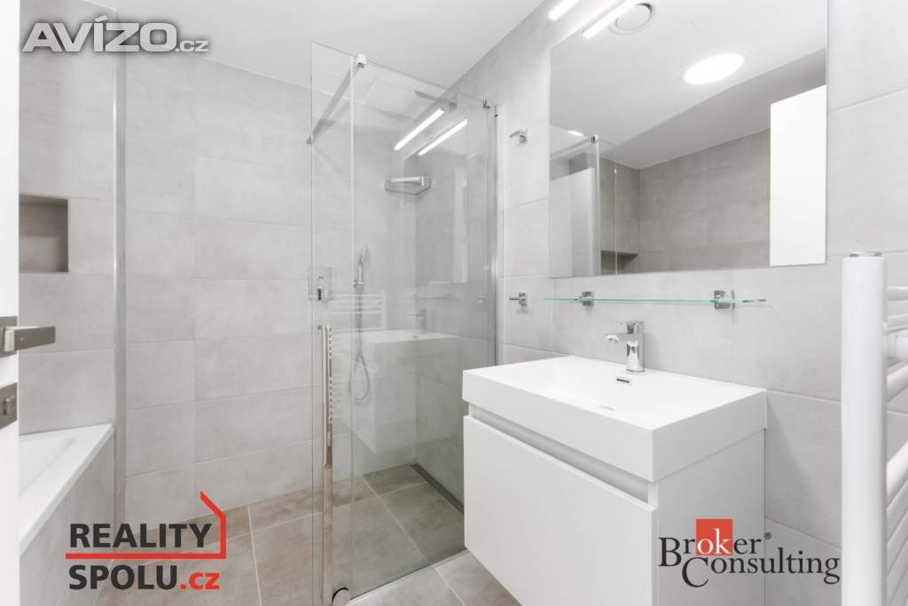 Foto inzerátu Pronájem bytu 3+kk 104 m², Hradec Králové