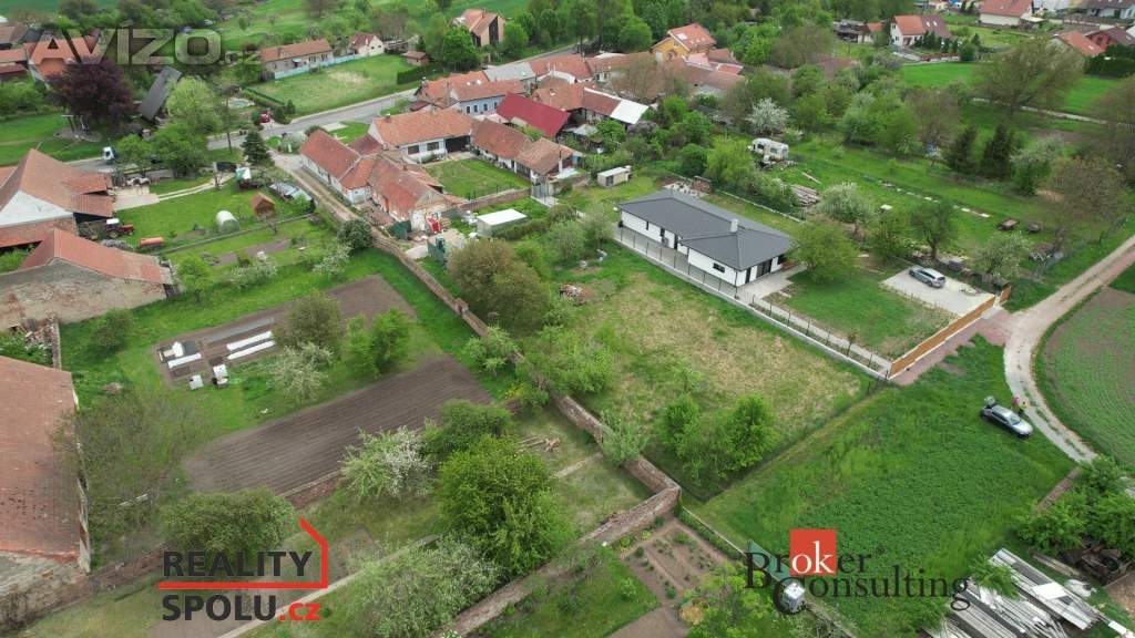 Foto inzerátu Prodej stavebního pozemku 1 163 m², Malhostovice