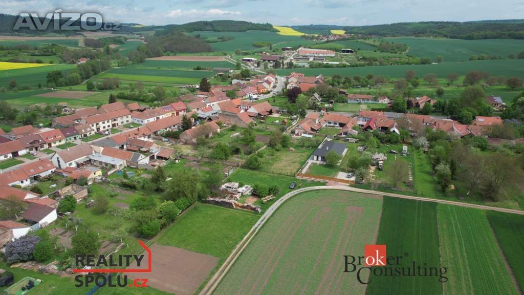 Foto inzerátu Prodej stavebního pozemku 1 163 m², Malhostovice