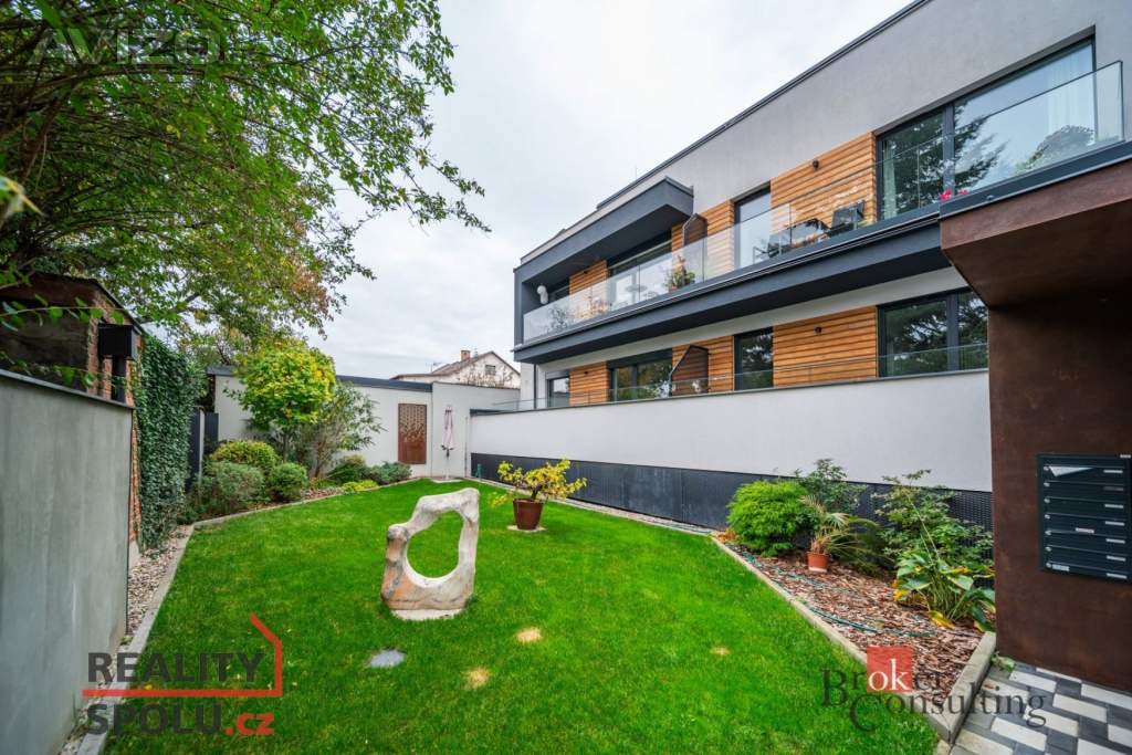 Foto inzerátu Prodej bytu 3+kk 74 m², Hradec Králové