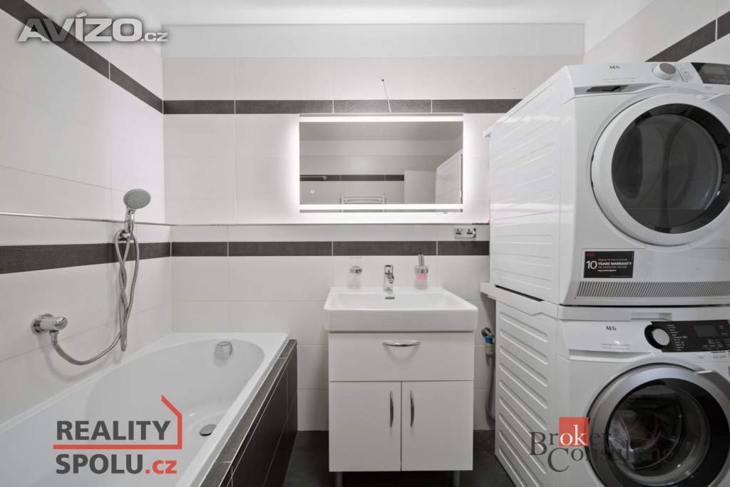 Foto inzerátu Prodej bytu 3+kk 74 m², Hradec Králové