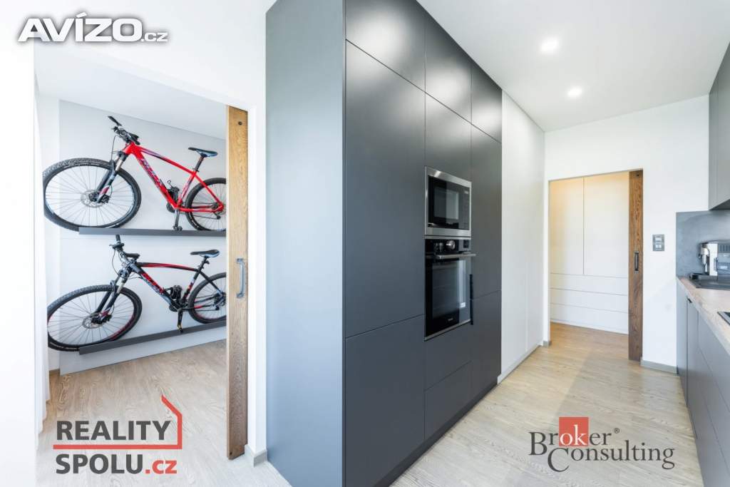Foto inzerátu Prodej byty 3+1, 82 m² - Hradec Králové - Nový Hradec Králové