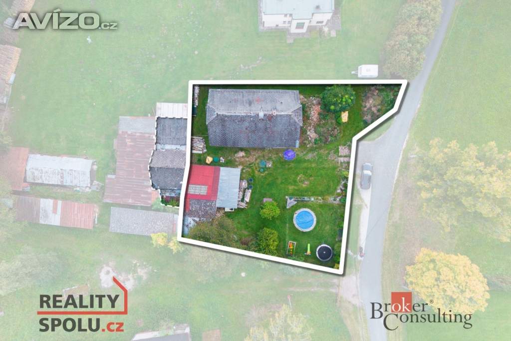 Prodej stavebního pozemku 1 175 m², Hrádek