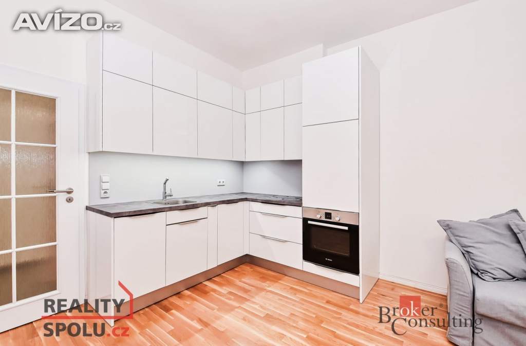 Foto inzerátu Pronájem bytu 1+kk 35 m², Praha