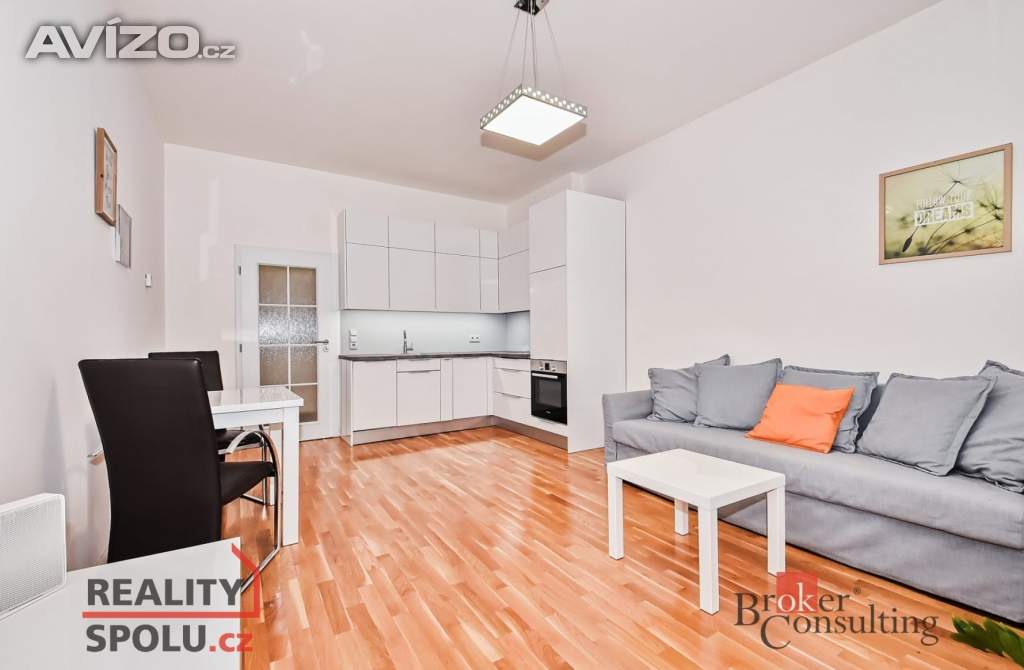 Foto inzerátu Pronájem bytu 1+kk 35 m², Praha