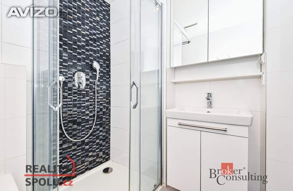 Foto inzerátu Pronájem bytu 1+kk 35 m², Praha