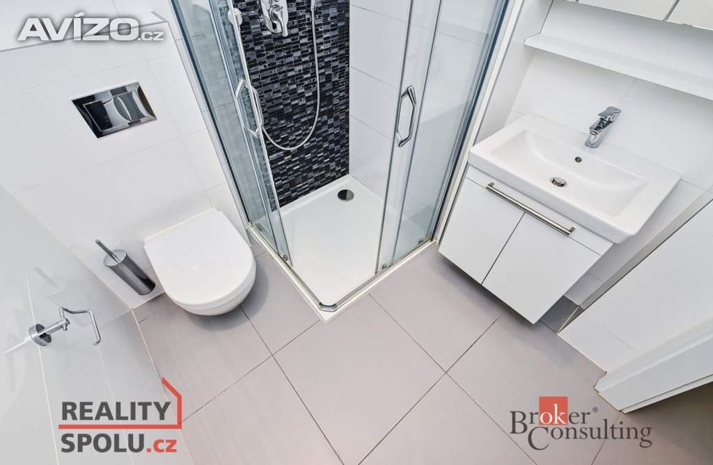 Foto inzerátu Pronájem bytu 1+kk 35 m², Praha