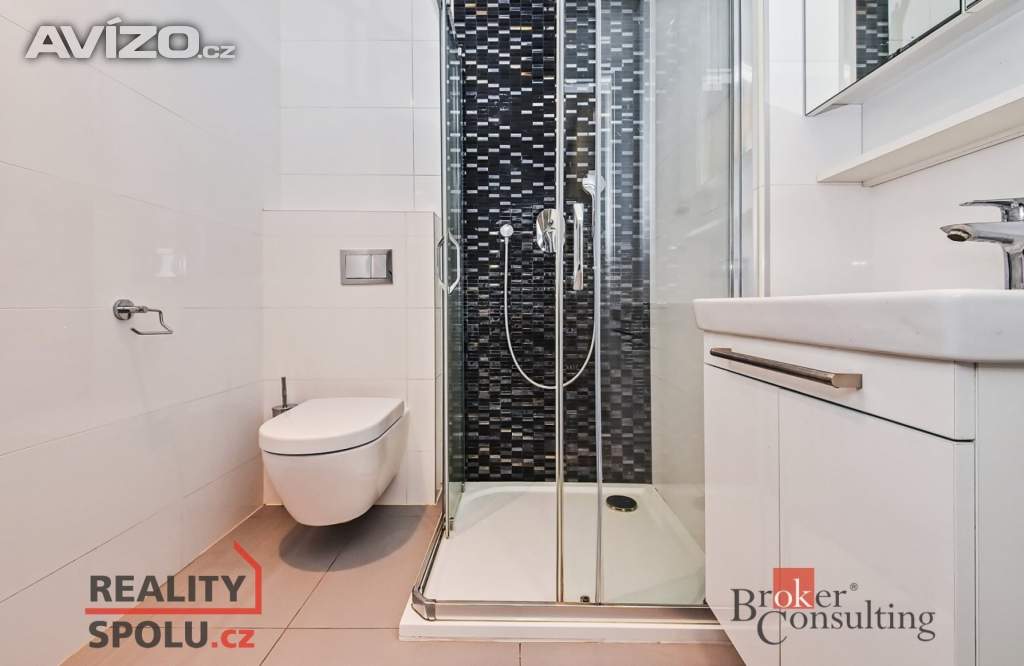 Foto inzerátu Pronájem bytu 1+kk 35 m², Praha