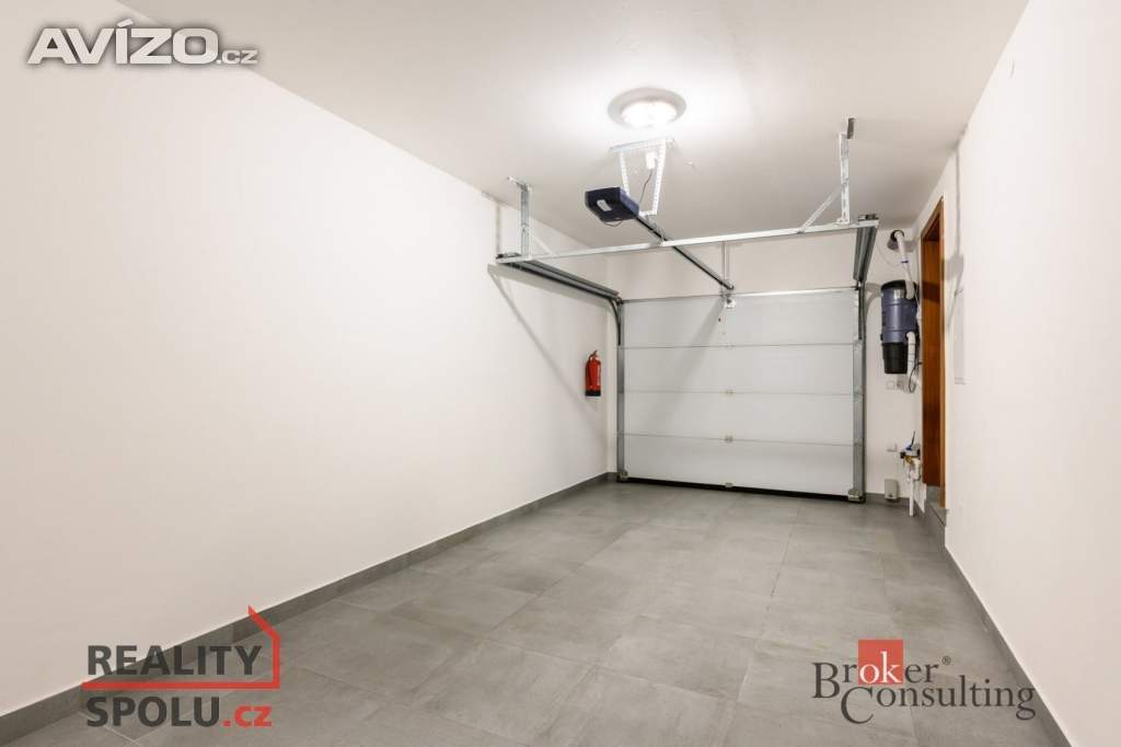 Foto inzerátu Pronájem rodinného domu 232 m², Plzeň