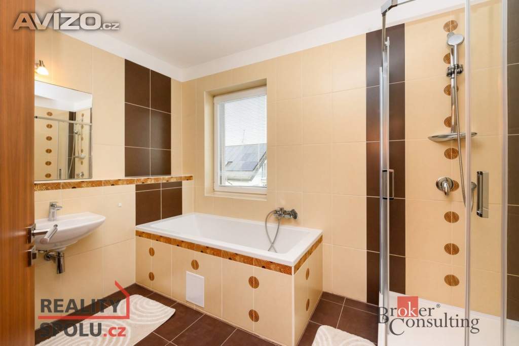 Foto inzerátu Pronájem rodinného domu 232 m², Plzeň