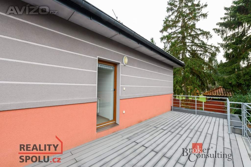 Foto inzerátu Pronájem rodinného domu 232 m², Plzeň