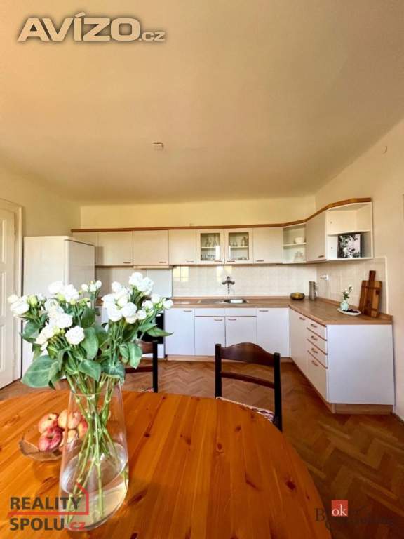 Pronájem bytu 2+1 80 m², Praha