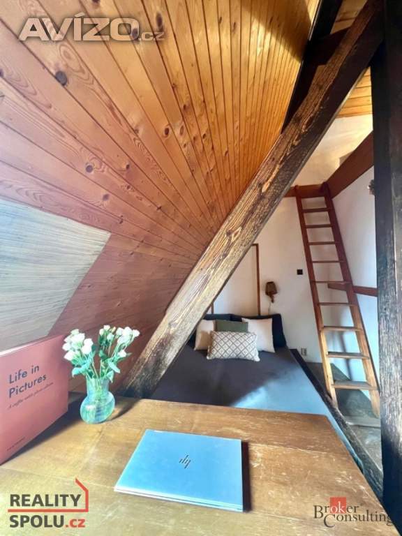 Foto inzerátu Pronájem bytu 2+1 80 m², Praha