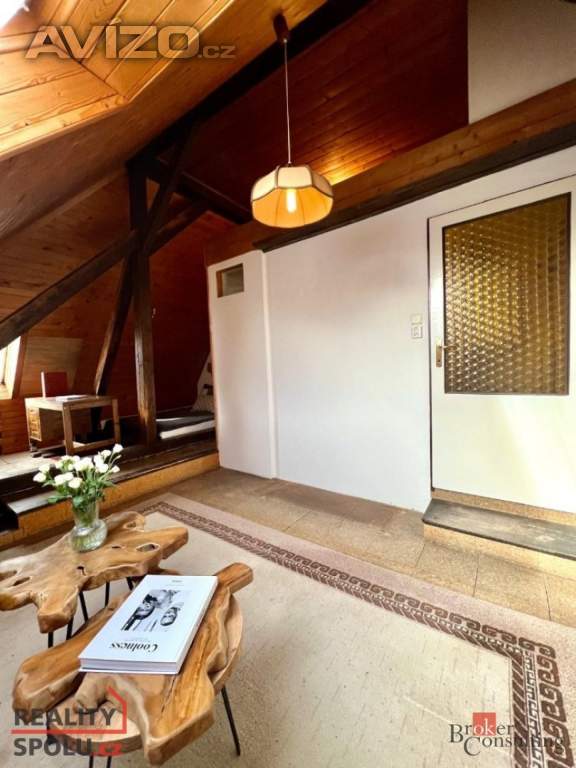 Foto inzerátu Pronájem bytu 2+1 80 m², Praha