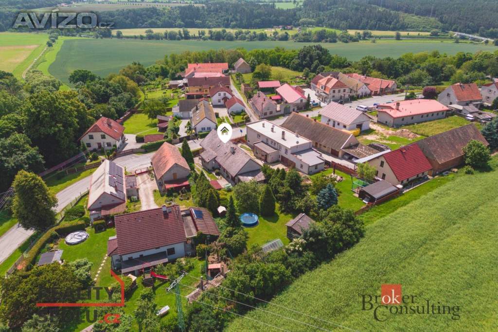 Foto inzerátu Prodej rodinné domy, 198 m² - Dolany