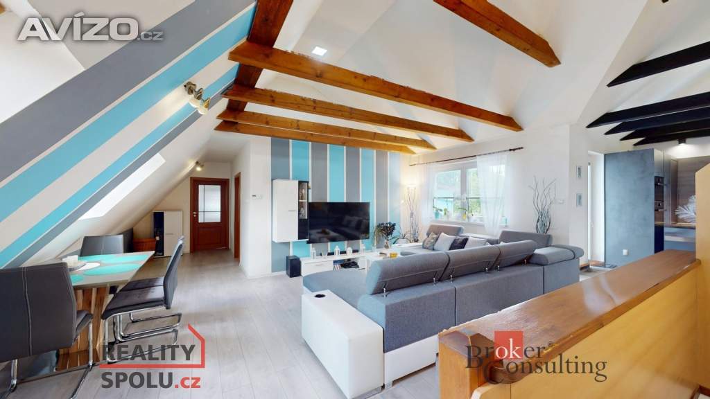 Foto inzerátu Prodej rodinného domu 240 m², Chomutov