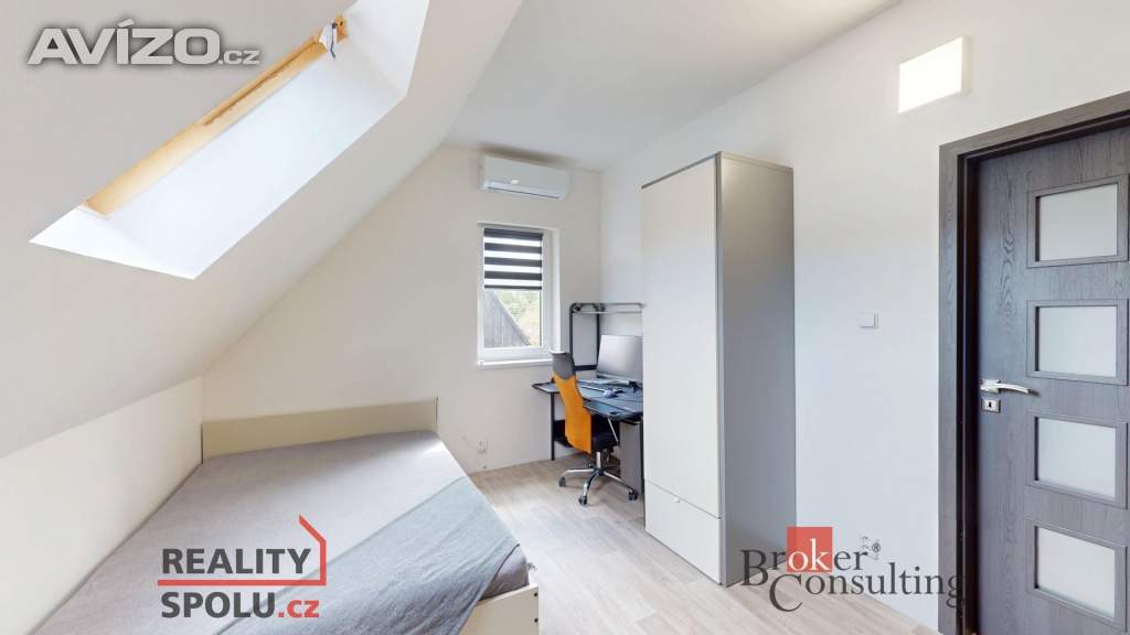 Foto inzerátu Prodej rodinného domu 240 m², Chomutov