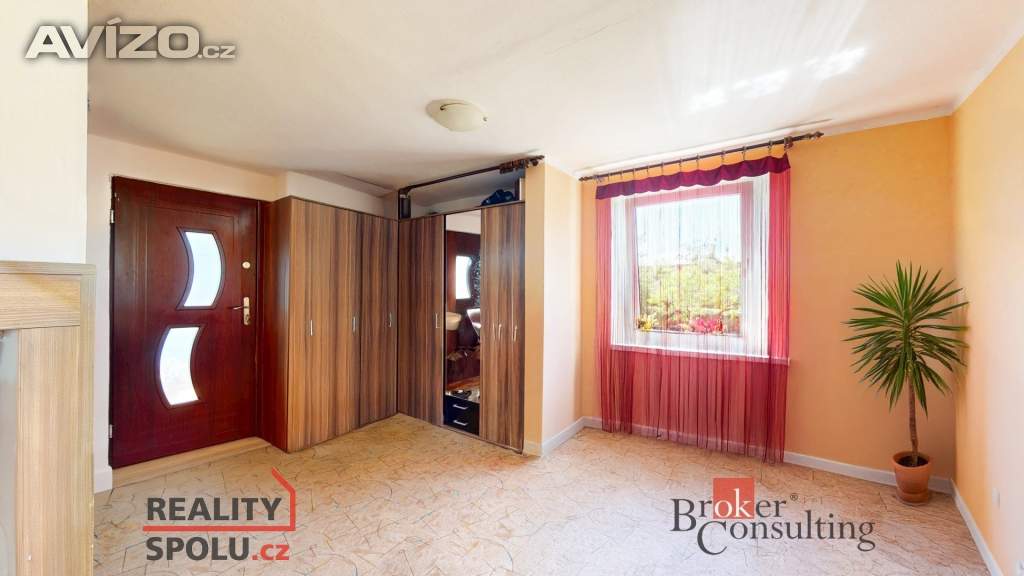 Foto inzerátu Prodej rodinného domu 240 m², Chomutov