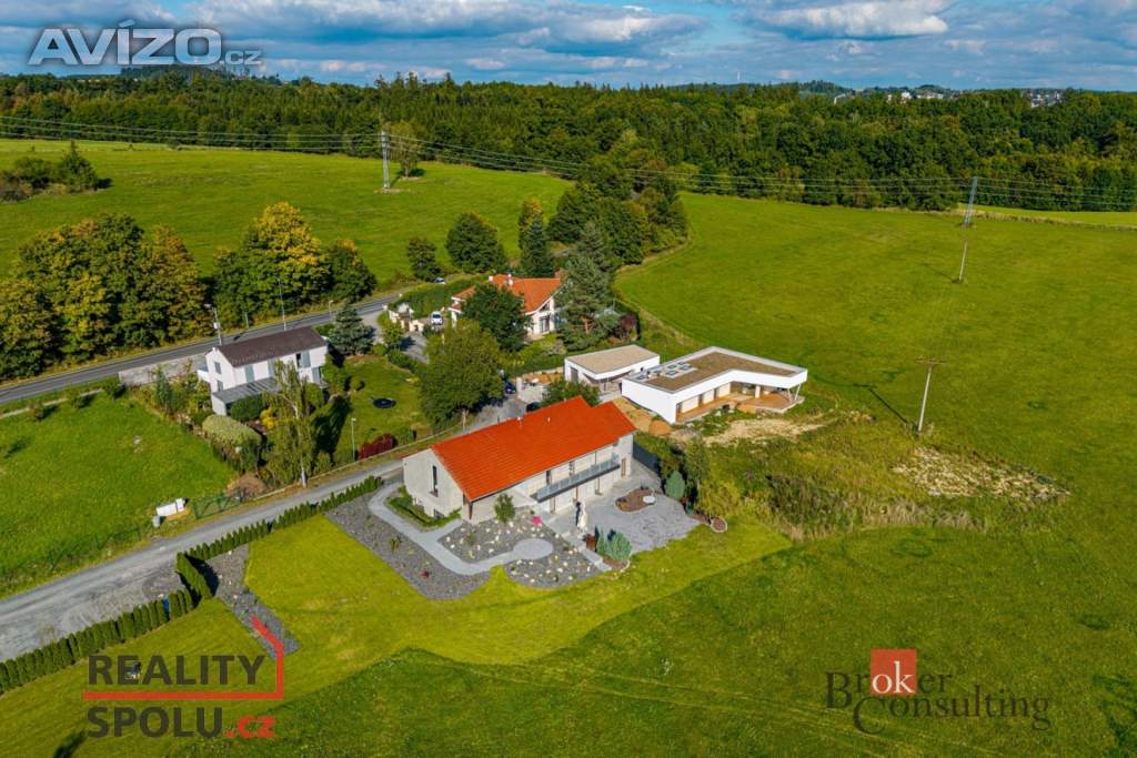 Foto inzerátu Prodej rodinného domu 298 m², Kamenice