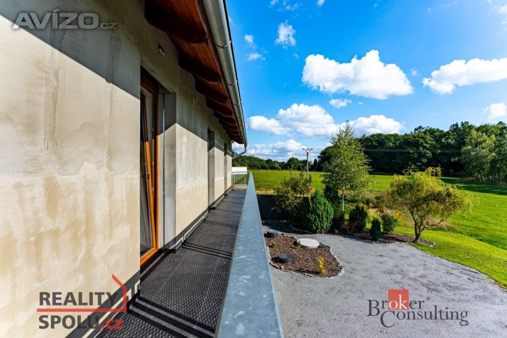 Foto inzerátu Prodej rodinného domu 298 m², Kamenice