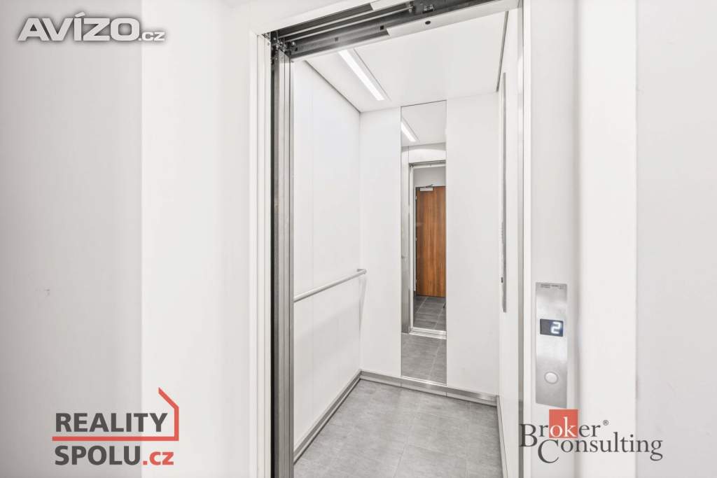 Foto inzerátu Pronájem kanceláře 66 m², Plzeň