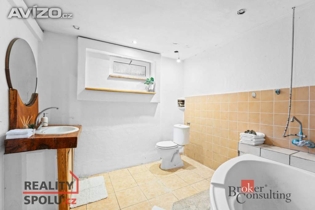 Foto inzerátu Prodej rodinného domu 211 m², Holín