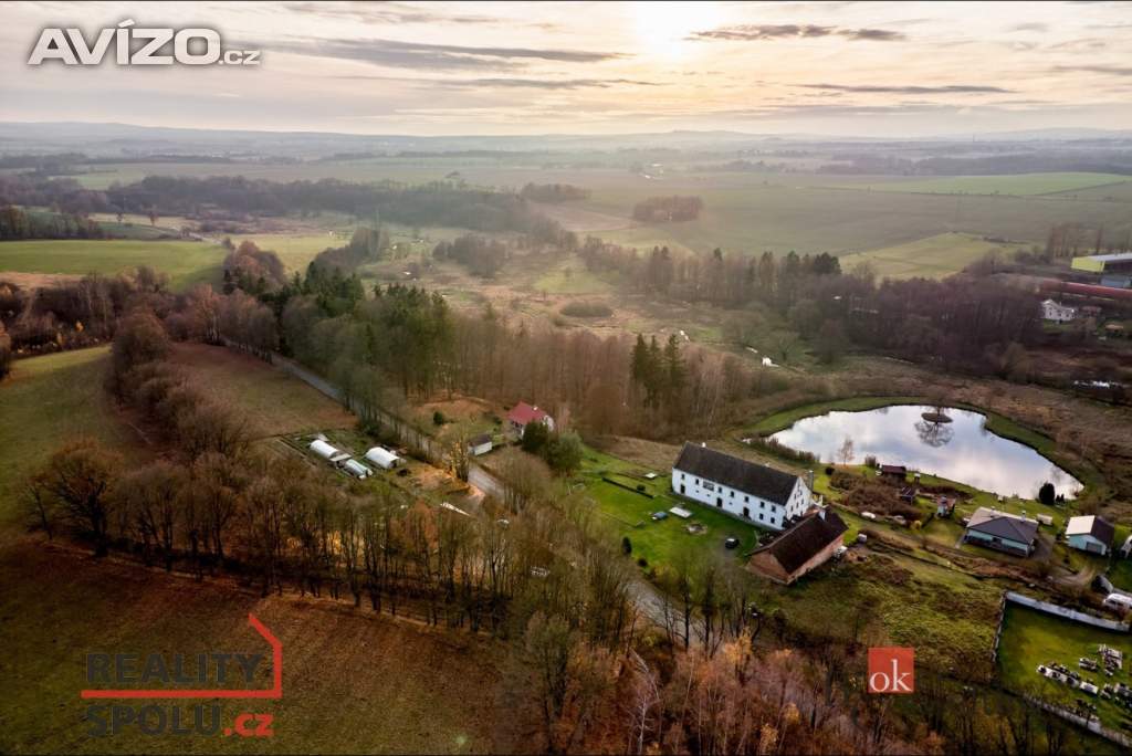 Prodej stavebního pozemku 3 662 m², Milhostov