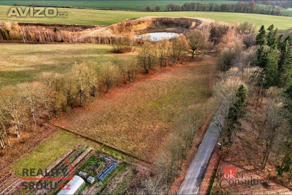 Foto inzerátu Prodej stavebního pozemku 3 662 m², Milhostov