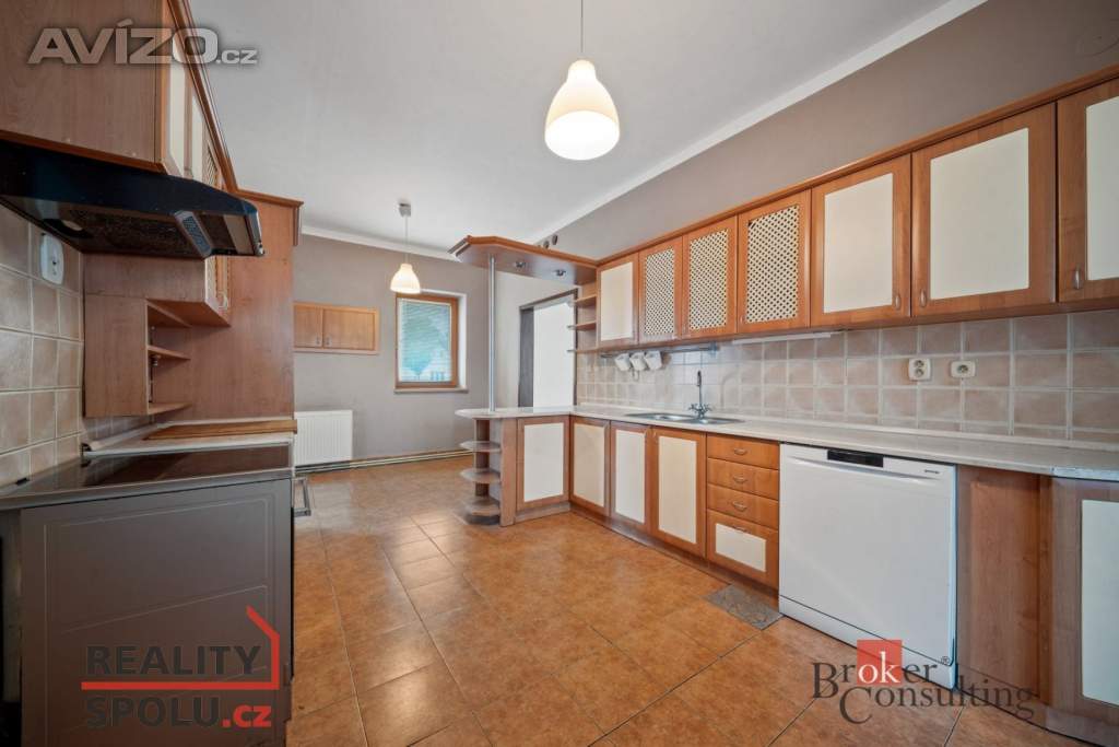 Foto inzerátu Prodej rodinného domu 189 m², Běrunice