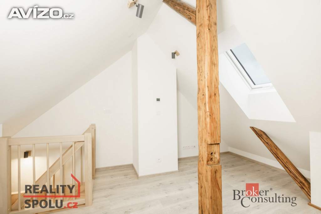 Foto inzerátu Prodej vily 291 m², Praha