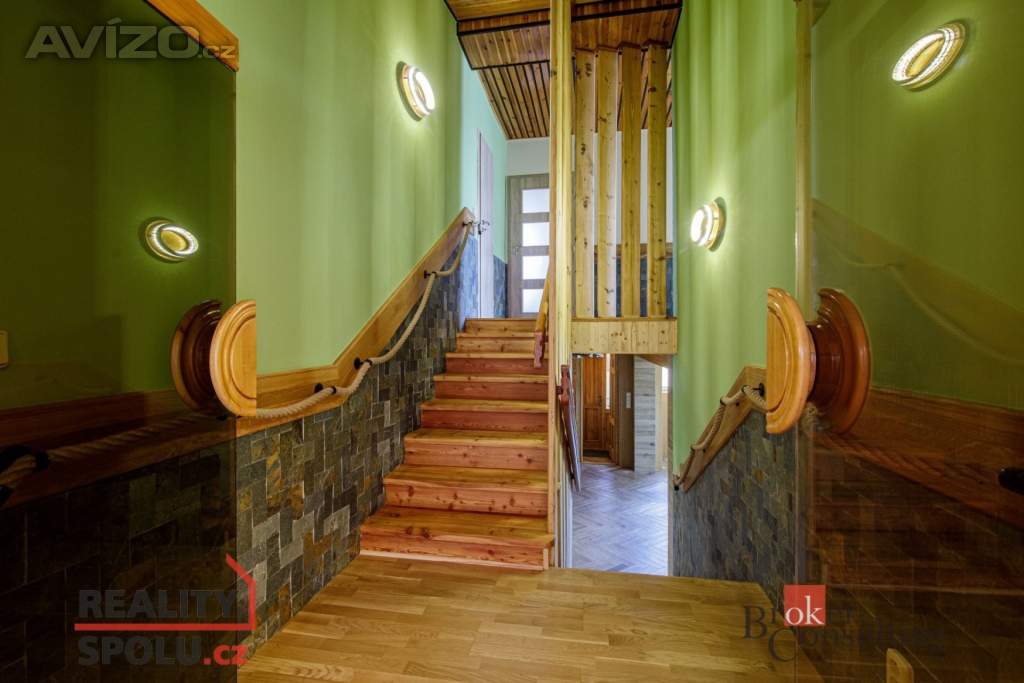 Foto inzerátu Prodej rodinného domu 252 m², Holasovice