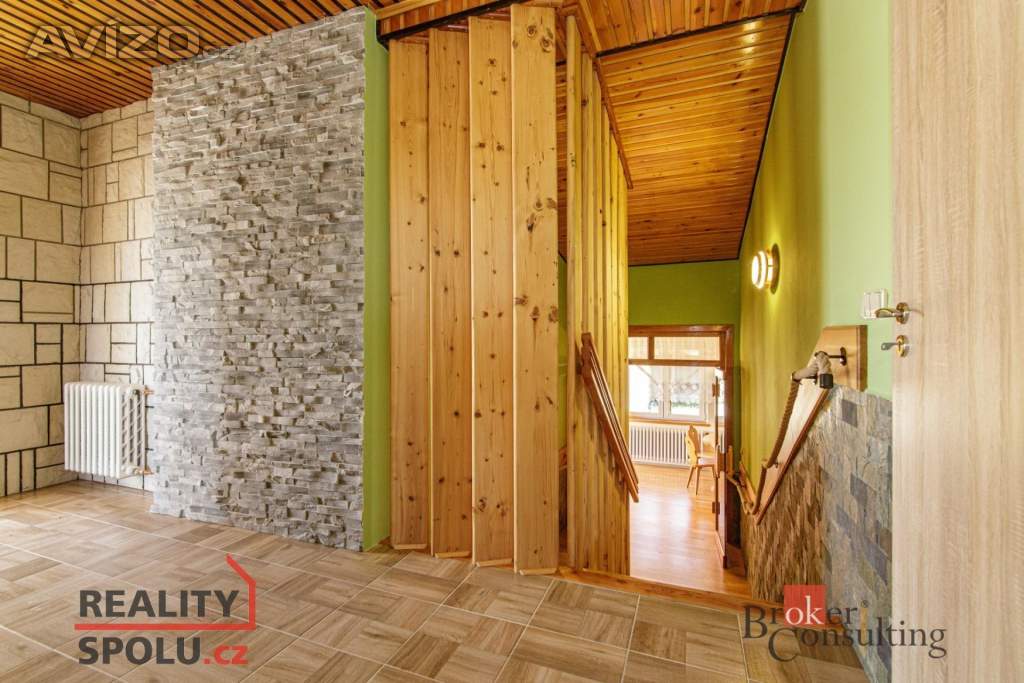 Foto inzerátu Prodej rodinného domu 252 m², Holasovice