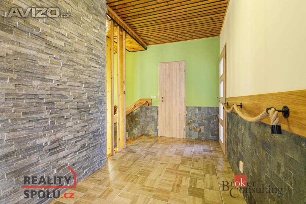 Foto inzerátu Prodej rodinného domu 252 m², Holasovice