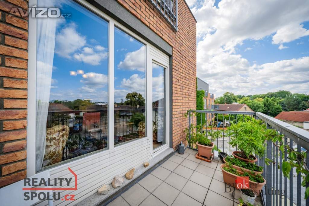Foto inzerátu Prodej byty 2+kk, 66 m² - Praha - Uhříněves