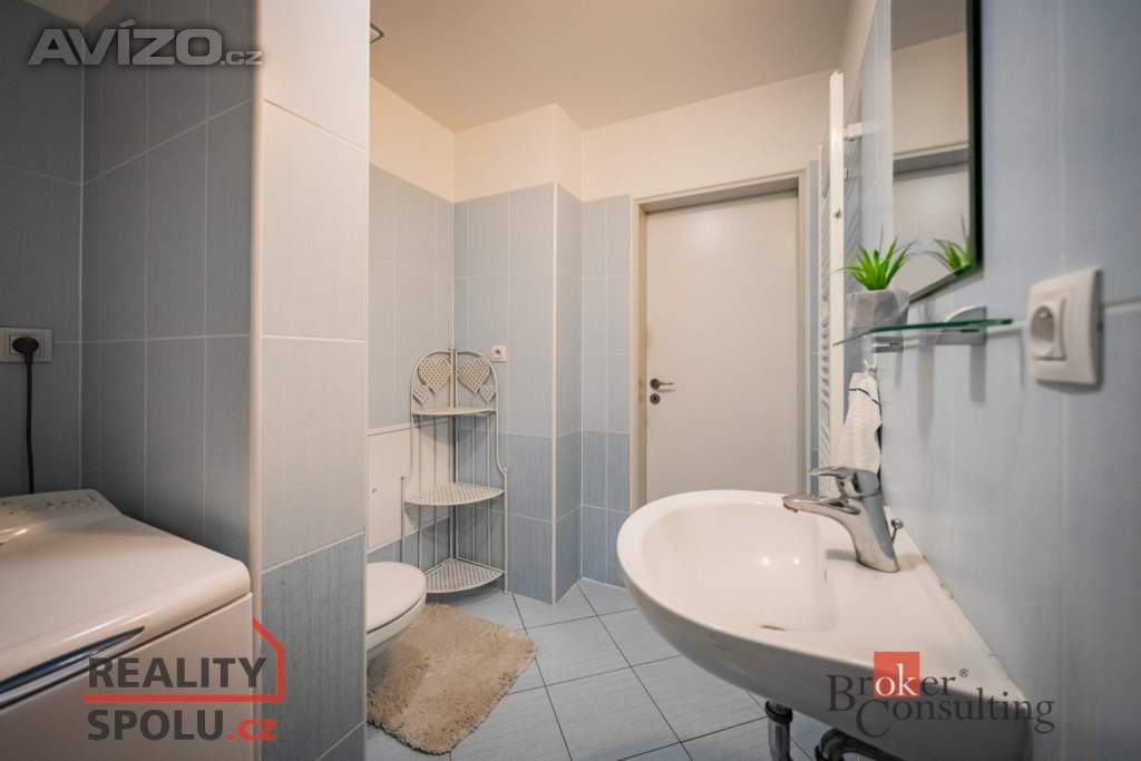 Foto inzerátu Prodej byty 2+kk, 66 m² - Praha - Uhříněves