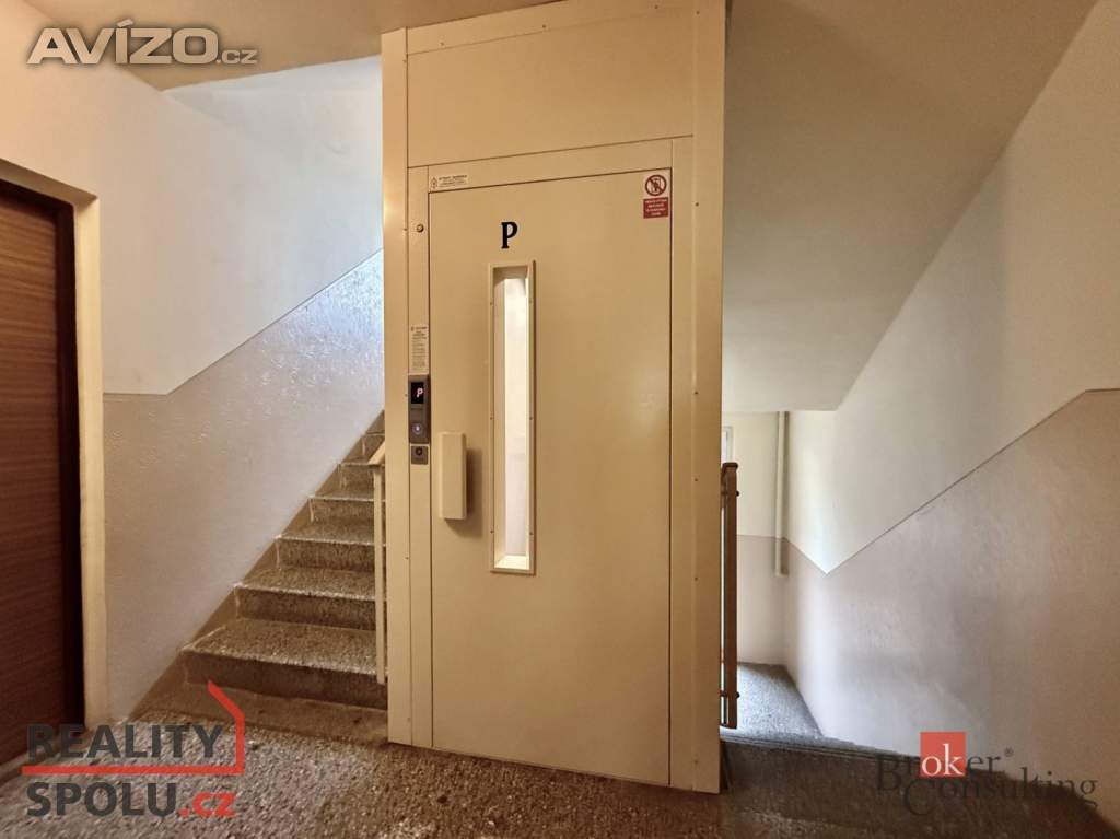 Foto inzerátu Pronájem bytu 1+1 30 m², Louny