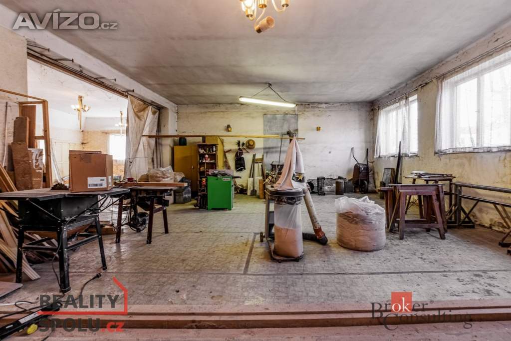 Foto inzerátu Prodej rodinné domy, 395 m² - Úsobí