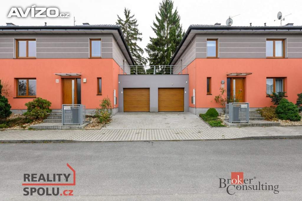 Foto inzerátu Pronájem rodinného domu 232 m², Plzeň