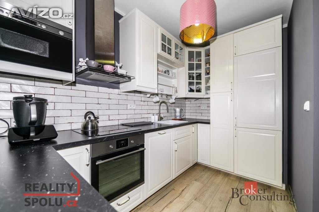 Foto inzerátu Prodej bytu 3+kk 71 m², Bašť