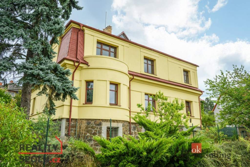 Foto inzerátu Prodej vily 354 m², Praha
