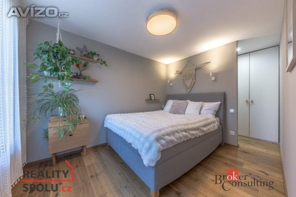 Foto inzerátu Prodej rodinného domu 140 m², Zdiby