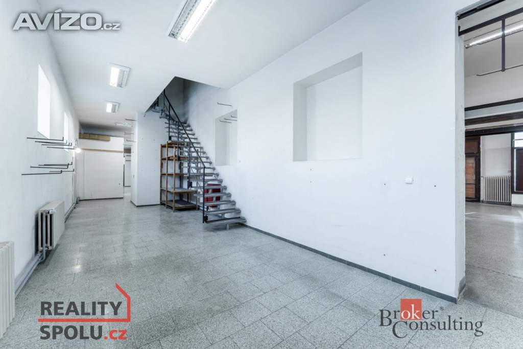 Foto inzerátu Prodej obchodní prostory, 780 m² - Pardubice - Zelené Předměstí