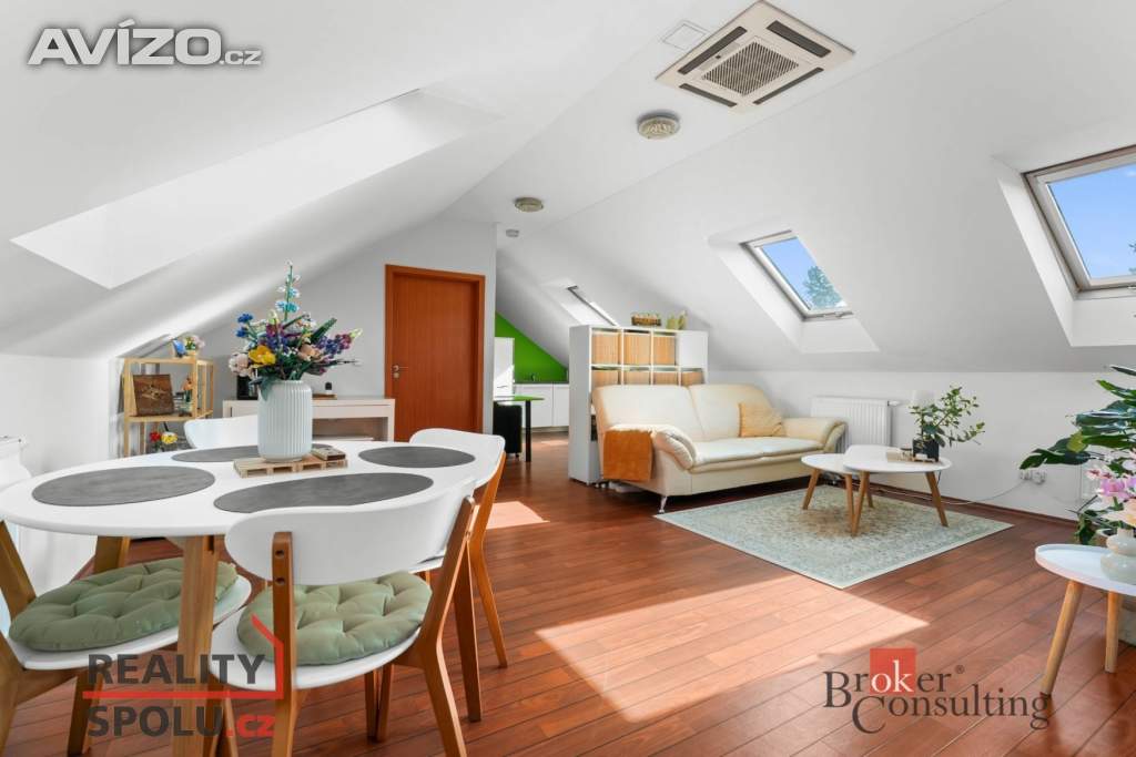 Foto inzerátu Prodej rodinného domu 315 m², Třebechovice pod Orebem