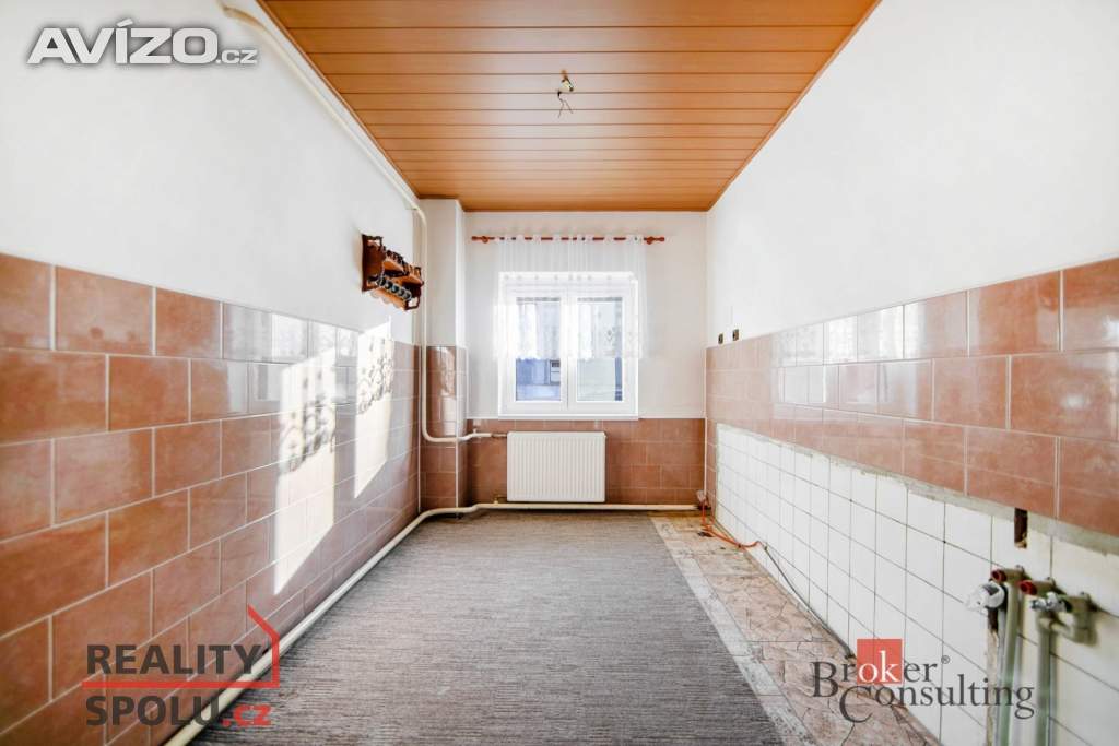 Foto inzerátu Prodej rodinného domu 232 m², Strašice