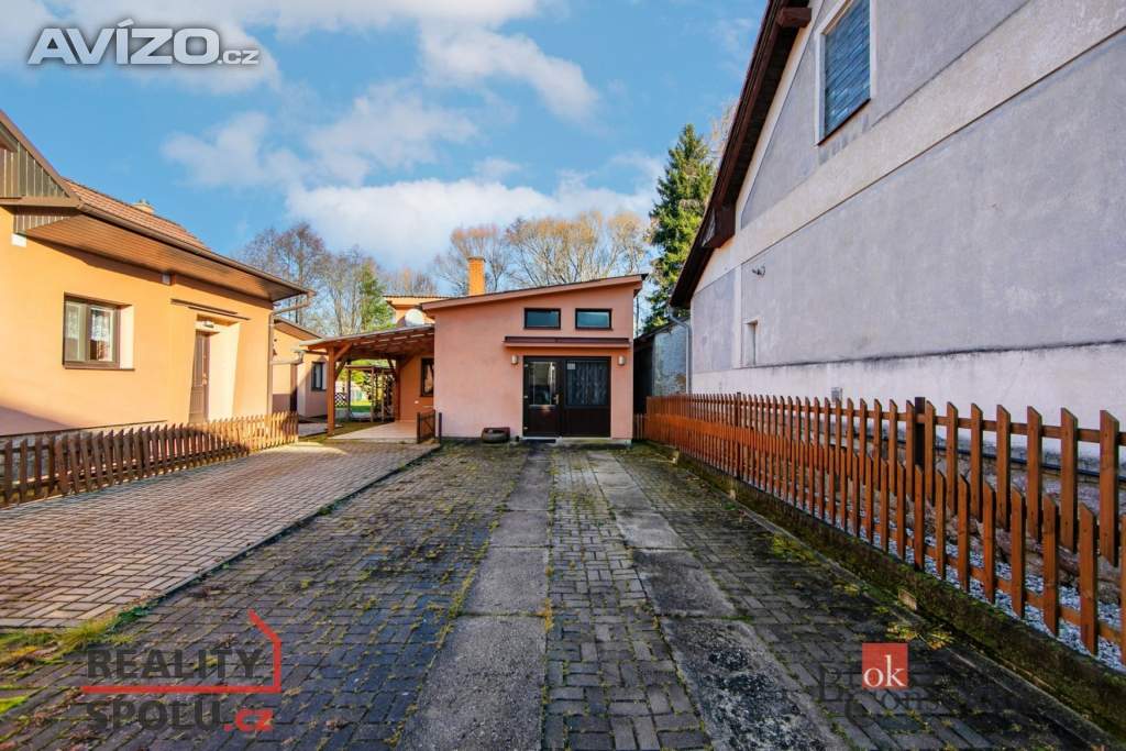 Foto inzerátu Prodej rodinného domu 232 m², Strašice