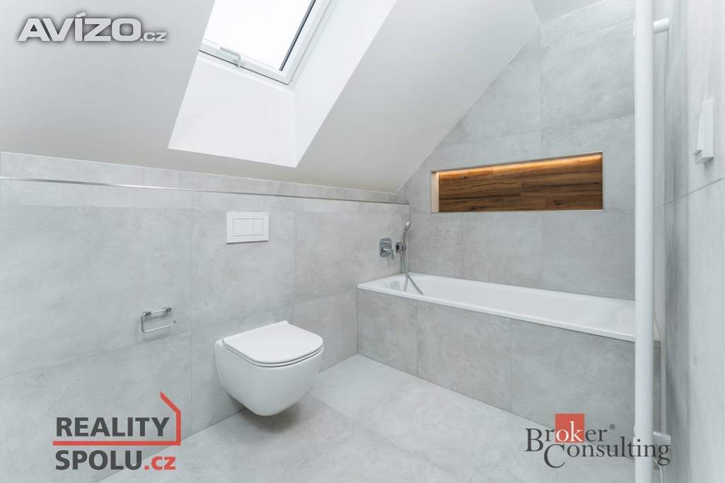 Foto inzerátu Prodej rodinného domu 120 m², Všestary